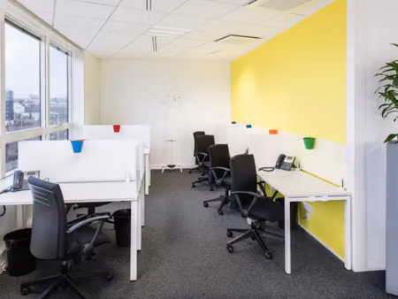 location meublée locaux professionnels 10 m² à fontenay-sous-bois (94120)  249 €