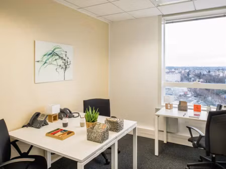 location meublée locaux professionnels 15 m² à fontenay-sous-bois (94120)  979 €