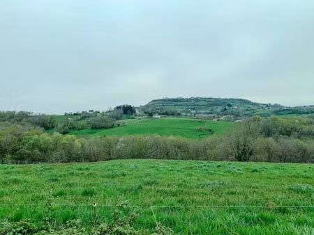 vente terrain 2299 m² à yssandon (19310)  42 900 €