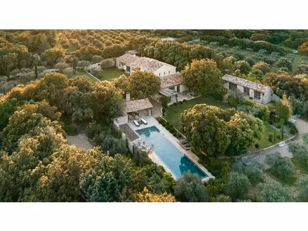 mas à vendre à eygalières