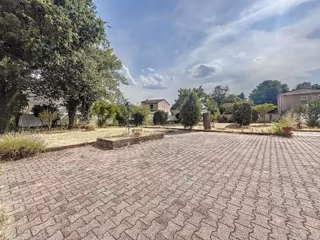 vente terrain à batir 629 m² à bourg-les-valence (26500)  140 000 €