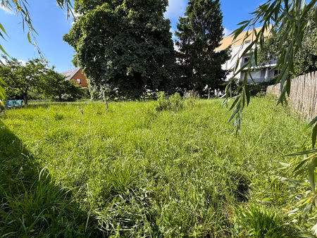 a vendre terrain constructible à angers  au coeur de la madeleine