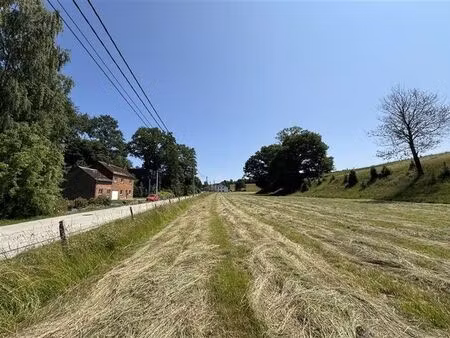 superbe terrain de 40m de façade orienté sud