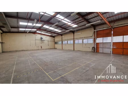 plan des quatre seigneurs - local de stockage 625 m²