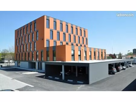 bureau 14 m² à louer - st sebastien sur loire