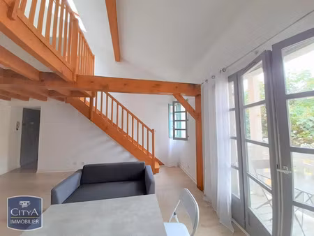 appartement à louer 1 pièce 52.19 m² - voiron (38) - 667€