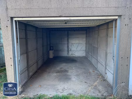 parking à louer - la ricamarie (42) - 60€