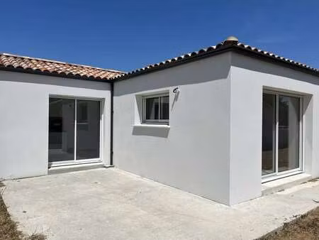 vente maison à sallertaine (85300) : à vendre / 90m² sallertaine