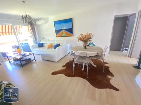 appartement à vendre 4 pièces 86 m² - sanary-sur-mer (83) - 445 000€
