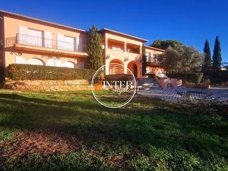 hotel particulier de qualité à les issambres