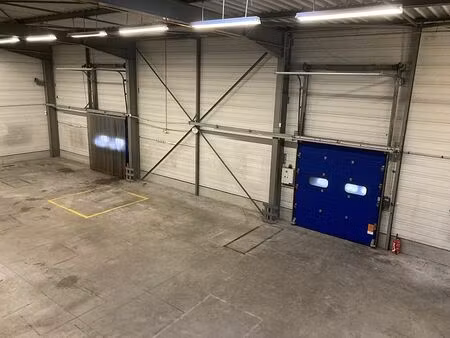 location local d'activités mitry mory 533 m²