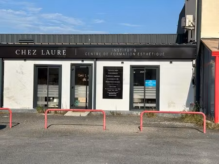 location local commercial 82m² narbonne 11100