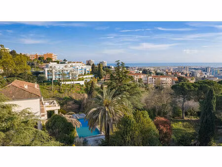 achat maison 10 pièces 304m²