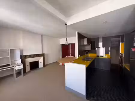 vente maison 7 pièces 130 m² la rochefoucauld-en-angoumois (16110)