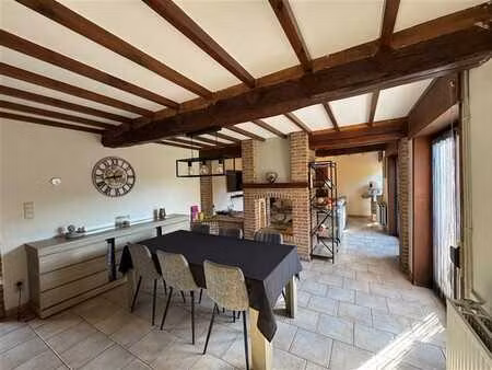 superbe maison 5 chambres avec jardin sur 14a 85ca