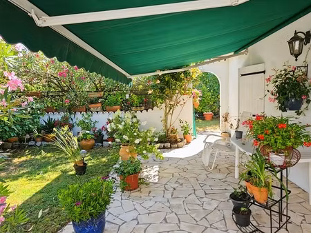 maison de ville à fort potentiel