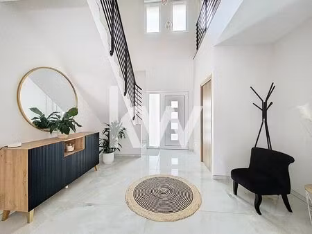 achat maison 6 pièces 200m²