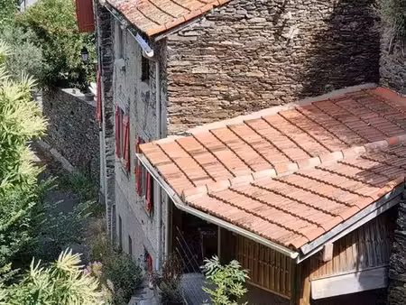 maison de village - 146m ²