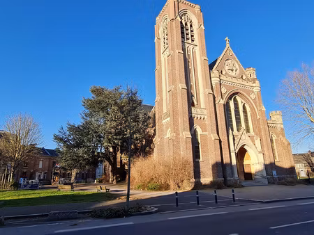 location local commercial 80m² amiens 80000