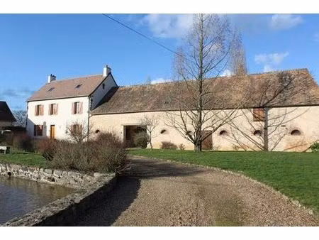 maison de prestige de 280 m2 en vente louplande  pays de la loire
