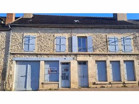 maison clamecy 4 pièce(s) 128 m2 76000