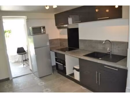 location appartement 1 pièce 80 m² à bordeaux (33100)