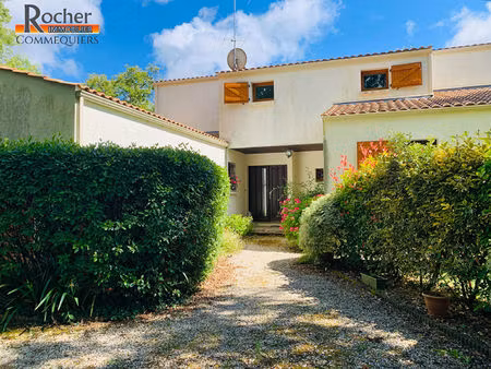commequiers - grande maison familiale au calme  6 700 m² de terrain à commequiers