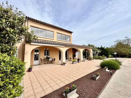 villa 184.96 m²
