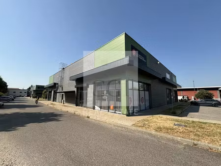 location commerce 339 m² à bourgoin-jallieu (38300)