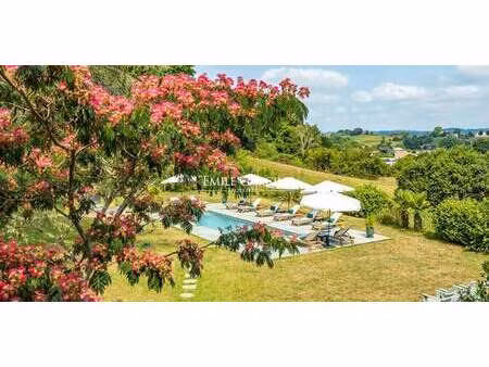 maison contemporaine avec piscine en bord de mer bayonne (64)