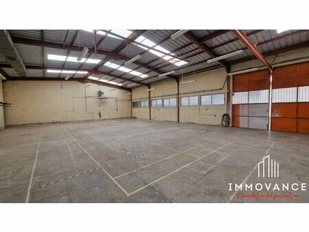 location local commercial