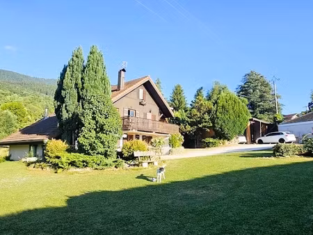 vente chalet 10 pièces 150 m² à saint-martin-d'uriage (38410)  560 000 €