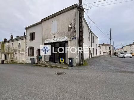 location bureaux et commerces à legé (44650) : à louer / 25m² legé