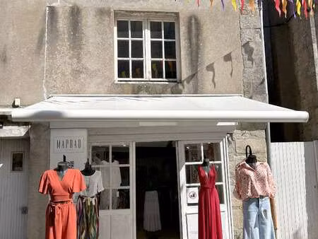 location bureaux et commerces à guérande (44350) : à louer / 82m² guérande