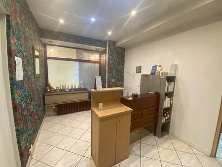 location bureaux et commerces à saint-georges-des-groseillers (61100) : à louer / 30m² sai