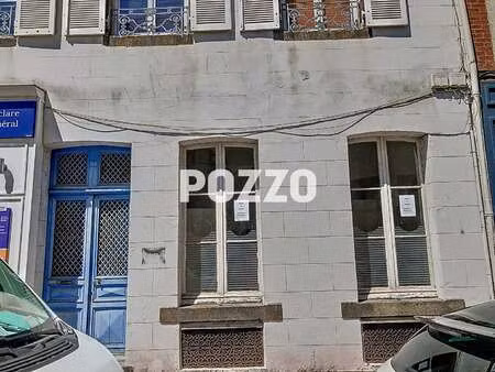 location bureaux et commerces à granville (50400) : à louer / 40m² granville