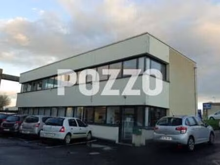 location bureaux et commerces à saint-lô (50000) : à louer / 114m² saint-lô