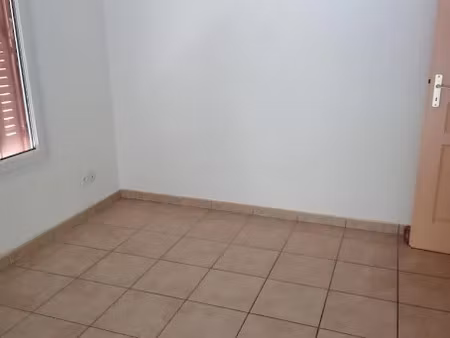 location meublée chambre 1 pièce 20 m² à claix (38640)  390 €