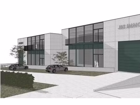 pme de construction récente à louer d'une superficie de 7...