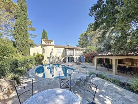 vente maison 11 pièces 230 m² à lorgues (83510)  680 000 €