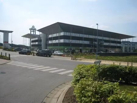 bien professionnel à louer à mont-saint-guibert € 22.500 (lb6up) - dgi bvba | zimmo