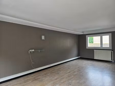 cellule de bureau de 34 m² sh à mézières