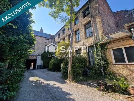 immeuble à rénover; potentiel très élevé!