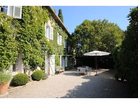 authentique mas en pierre avec grand jardin. piscine et à côte village - valbonne