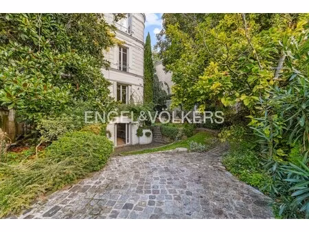 location maison 9 pièces 246m² paris 16 75116