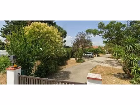 le boulou terrain constructible de 390m² !