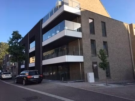 parking/boxe de garage