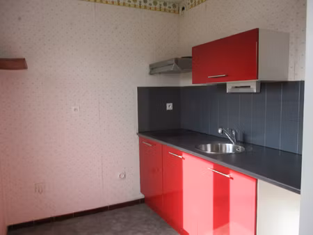 studio dans residence avec ascenseur