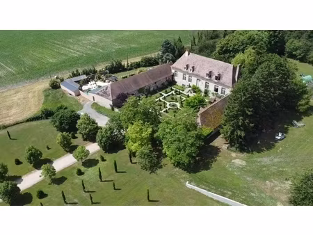 château du xviie avec activité évènementielle