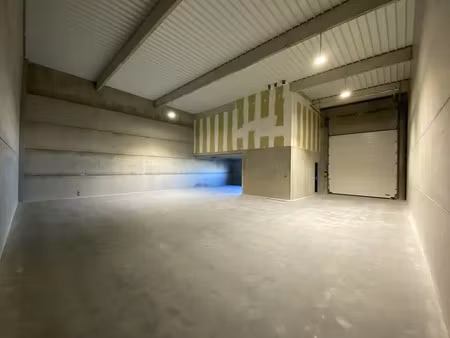 local d'activite a louer